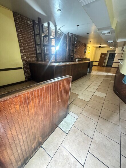 More Photos Of 650 Tenth Ave, New York Apartments For Lease