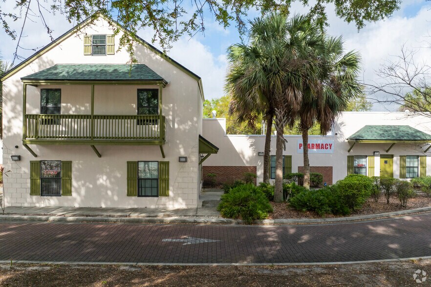 More Photos Of 9780 56th St N, Temple Terrace Coworking Space