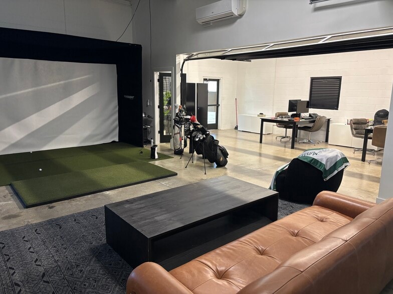 More Photos Of 1250-1264 Industrial Ave, Escondido Warehouse For Lease