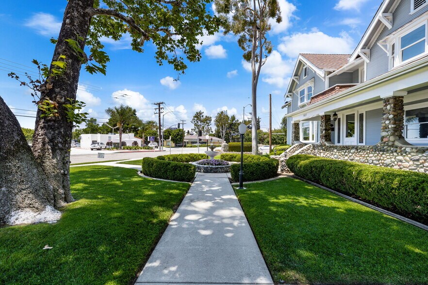 More Photos Of 503 W Palm Dr, Placentia Office Residential For Lease