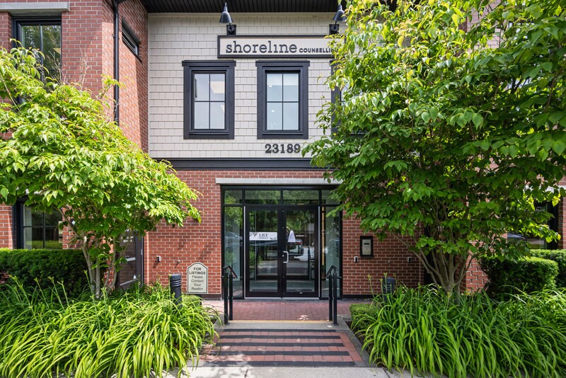 More Photos Of 23189 Francis Ave, Langley Office For Sale