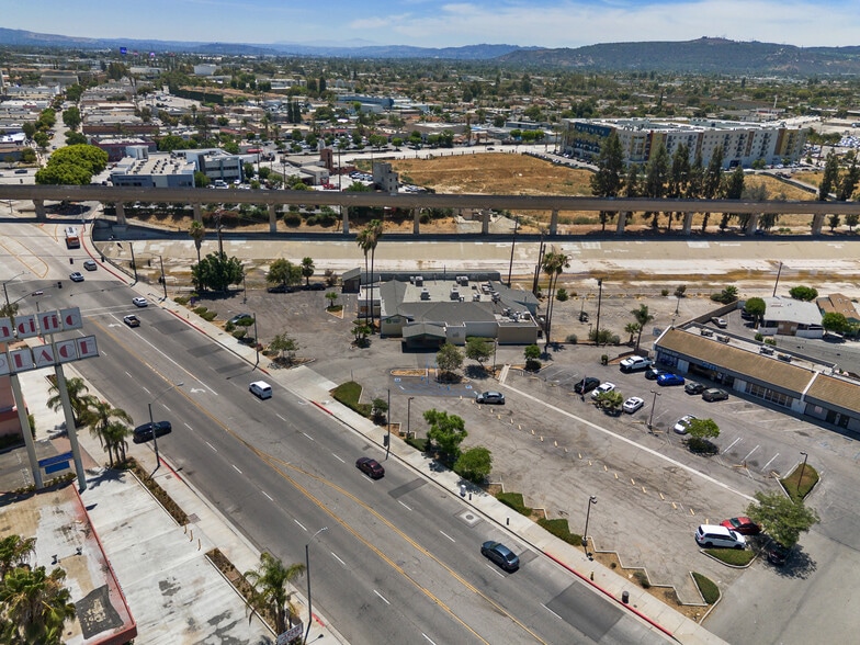 More Photos Of 10478 Valley Blvd, El Monte Restaurant For Lease