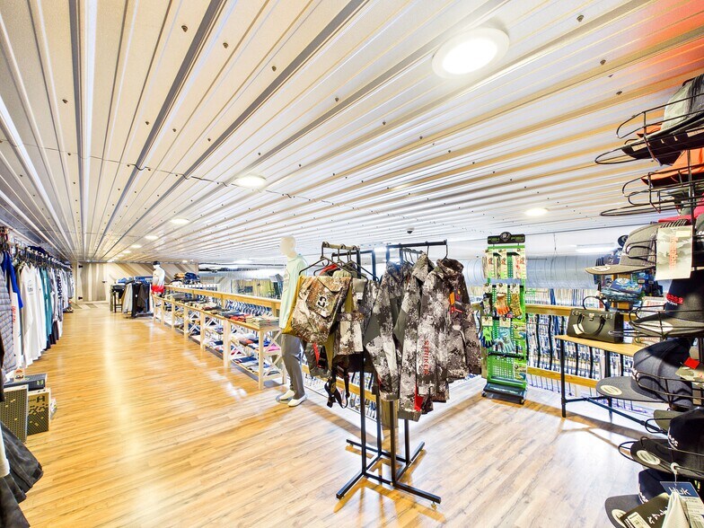 More Photos Of 13520 Emerson Ave, Williamstown General Retail For Sale