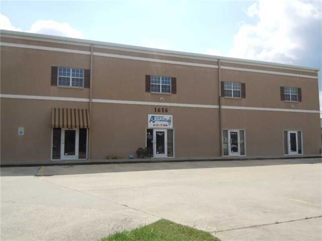 More Photos Of 1616 L And A Rd, Metairie Office For Lease
