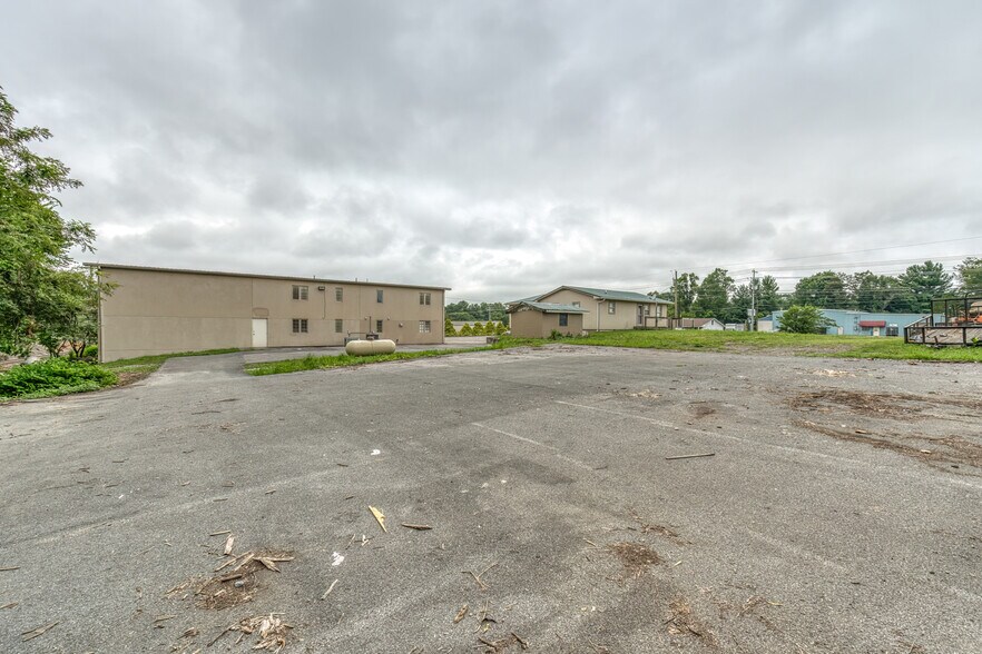 More Photos Of 3545 W Market St, Johnson City Industrial For Sale