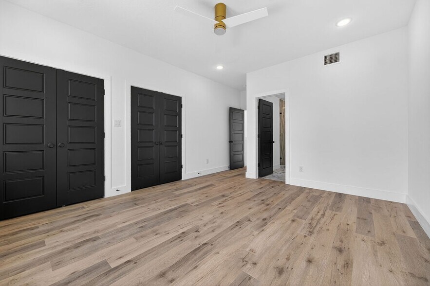 More Photos Of 125 Dashiell St, San Antonio Multifamily For Sale