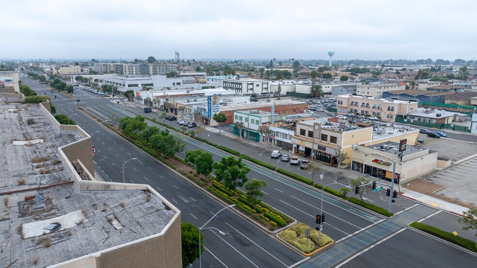 More Photos Of 12203-12207 Hawthorne Blvd, Hawthorne Storefront For Sale