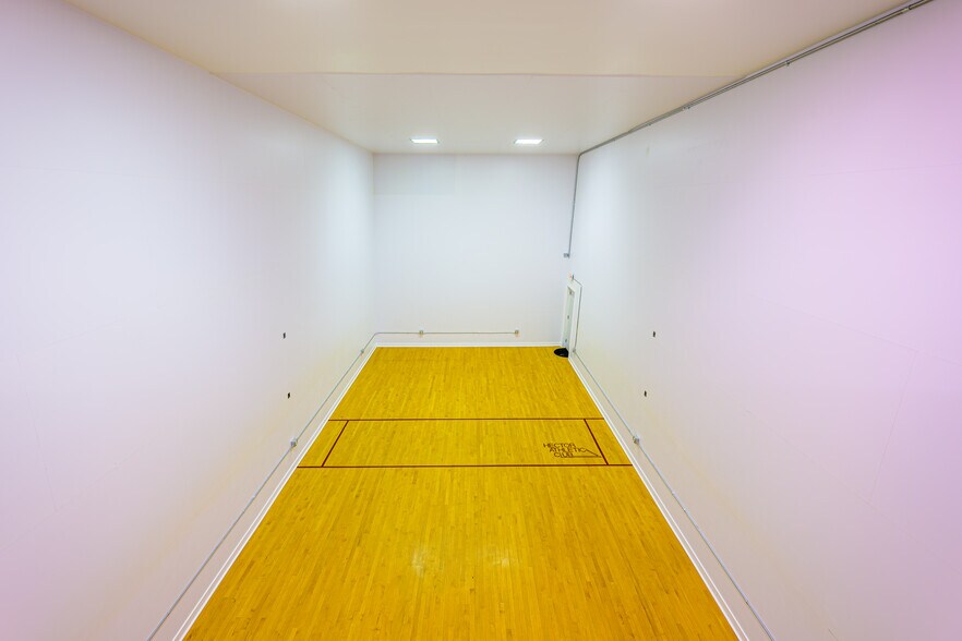 More Photos Of 541 8th E st, Hector Industrial For Sale