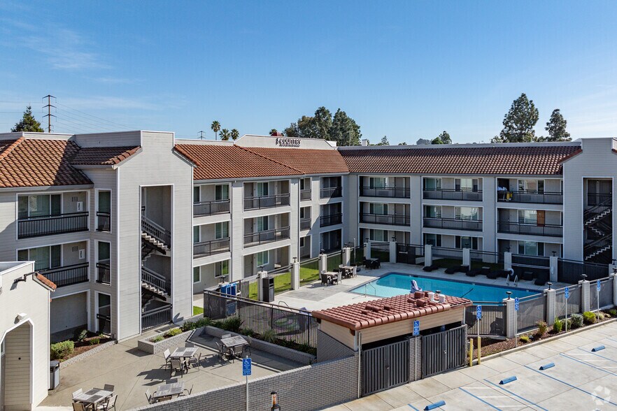 More Photos Of 1000 Admiral Callaghan Ln, Vallejo Hotel For Sale