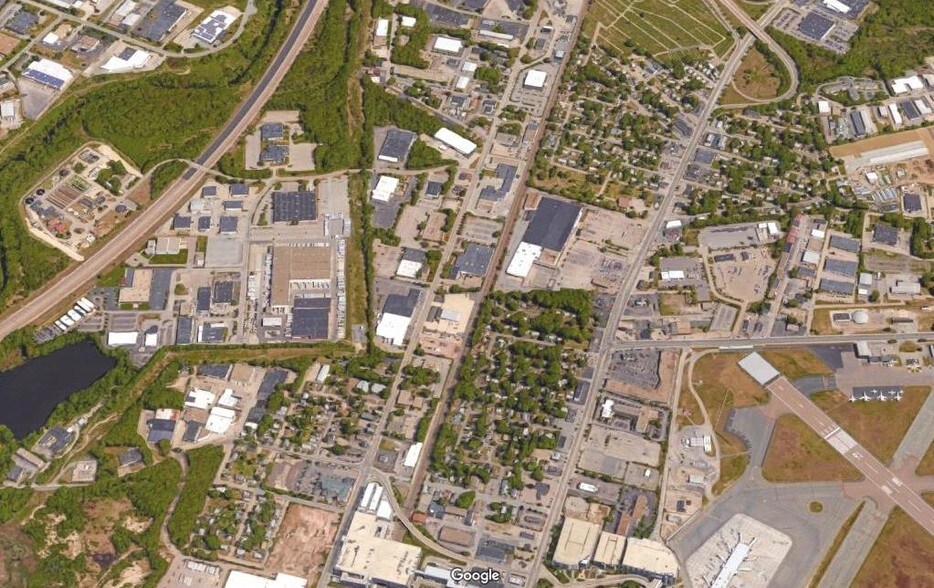 More Photos Of 487-501 Jefferson Blvd, Warwick Showroom For Lease