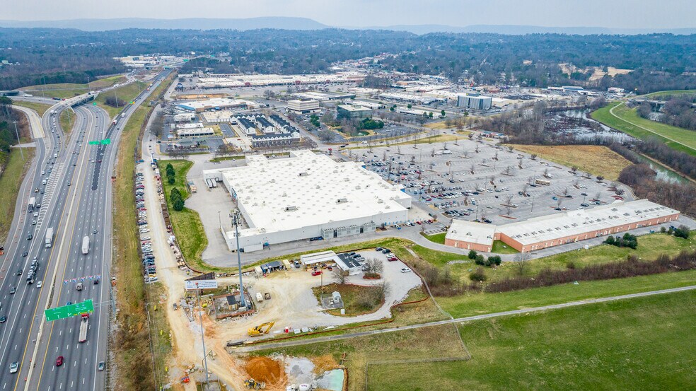 More Photos Of 480 Greenway View Dr, Chattanooga Storefront For Lease