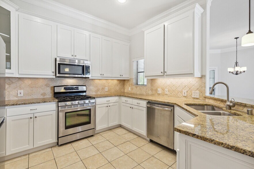 More Photos Of 4210 Prescott Ave, Dallas Apartments For Sale