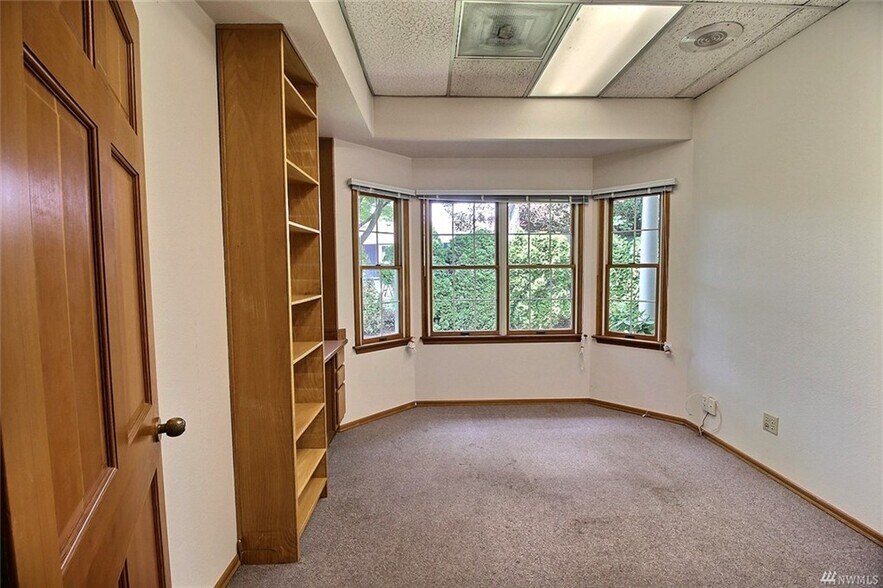 More Photos Of 720 S 320th St, Federal Way Unknown For Lease