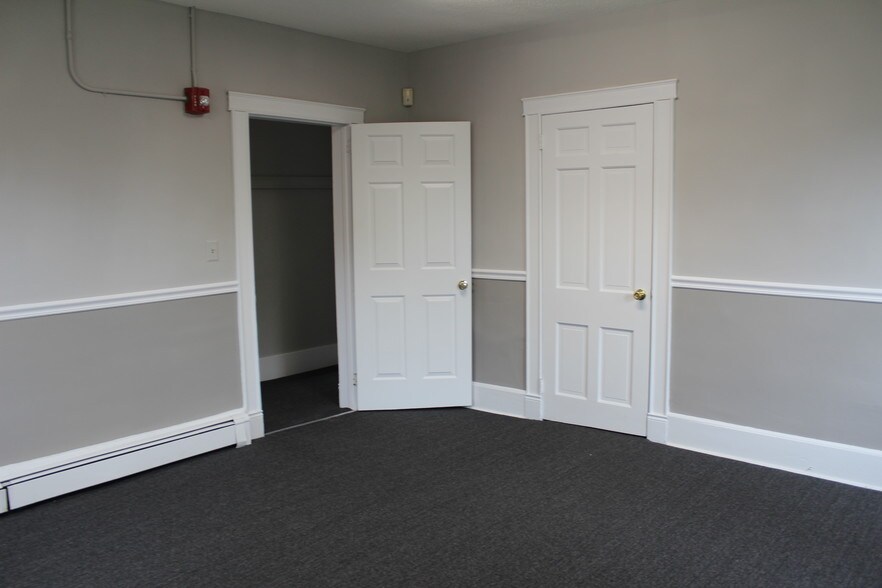 More Photos Of 326 Broad St, Red Bank Medical For Sale