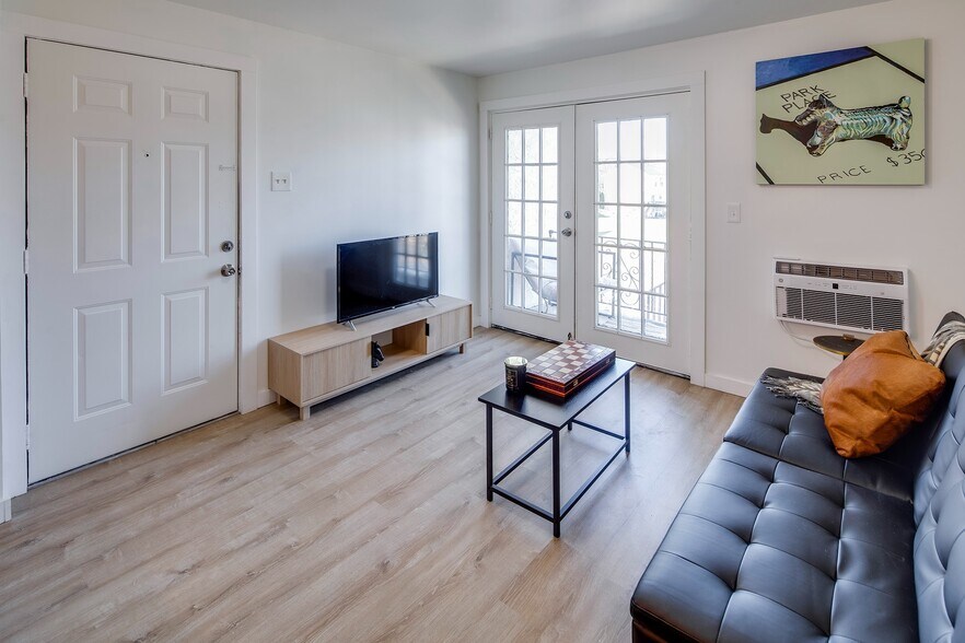 More Photos Of 424 N Black Horse Pike, Runnemede Apartments For Sale