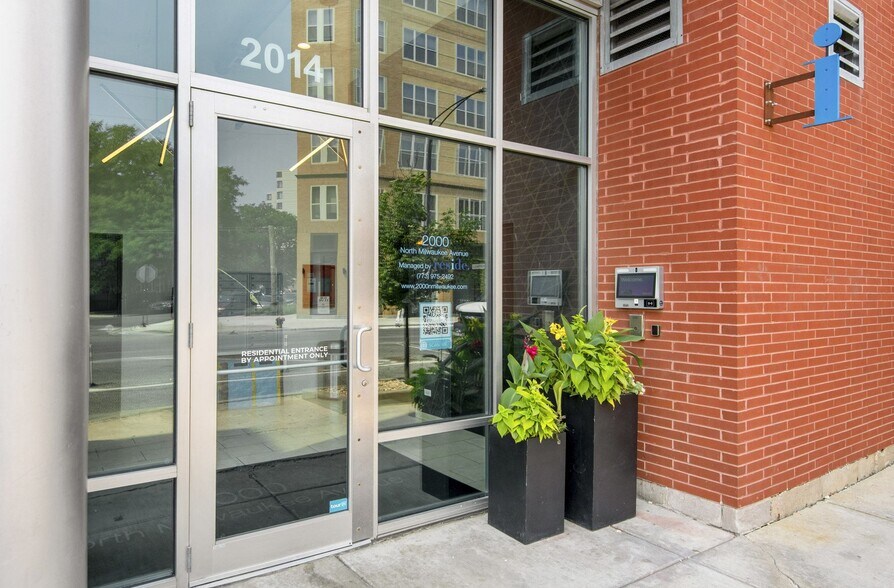 More Photos Of 2000 N Milwaukee Ave, Chicago Apartments For Lease