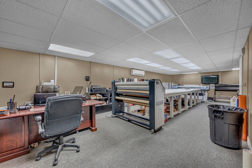 More Photos Of 53 Oakley Ave, Odenville Industrial For Sale