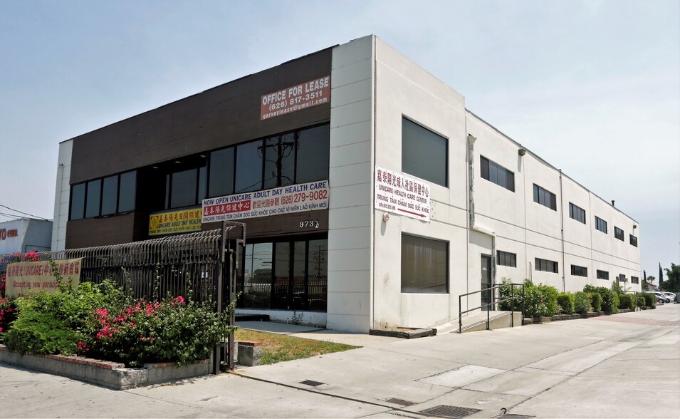 More Photos Of 9730-9736 E Garvey Ave, El Monte Research And Development For Sale