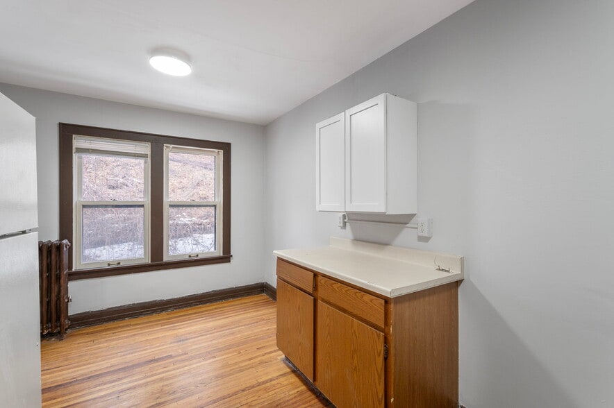 More Photos Of 487 Grand Ave, Saint Paul Apartments For Sale
