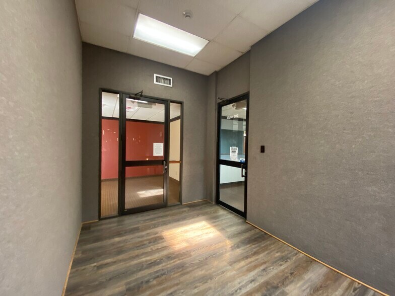 More Photos Of 1844 & 1846 Interstate 10 S, Beaumont Medical For Sale