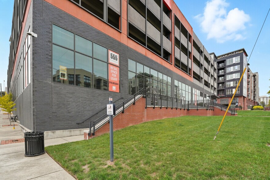 More Photos Of 555 S Mangum St, Durham Office For Lease