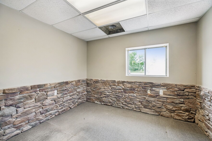More Photos Of 1311 W College St, Murfreesboro Industrial For Sale