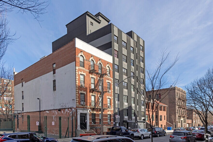 More Photos Of 773 Grote St, Bronx Apartments For Lease
