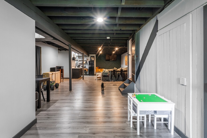 More Photos Of 12 State Rt 23 N, Hamburg Specialty For Sale