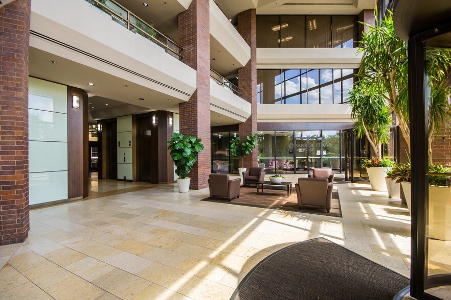 More Photos Of 9901 W Interstate 10, San Antonio Office Residential For Lease