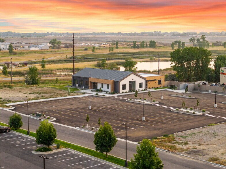 More Photos Of 4016 Montana Sapphire Dr, Billings Office Residential For Sale