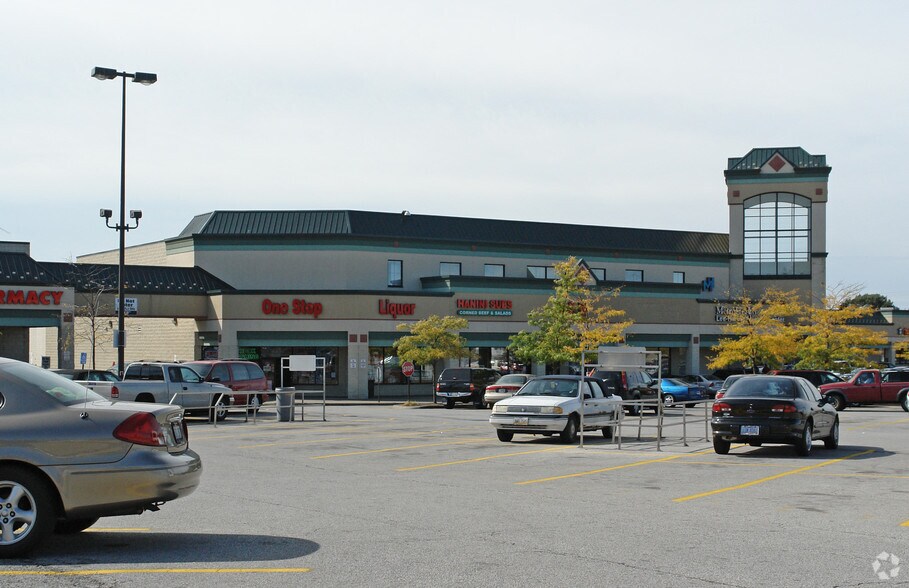 More Photos Of 4071 Lee Rd, Cleveland Unknown For Lease