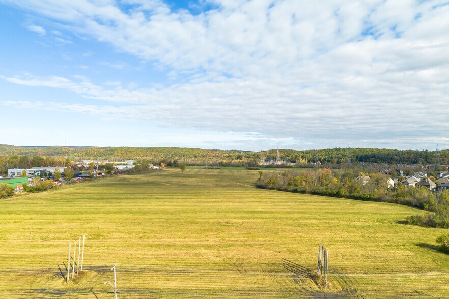 More Photos Of Vernon/Chemin Pink, Gatineau Land For Sale