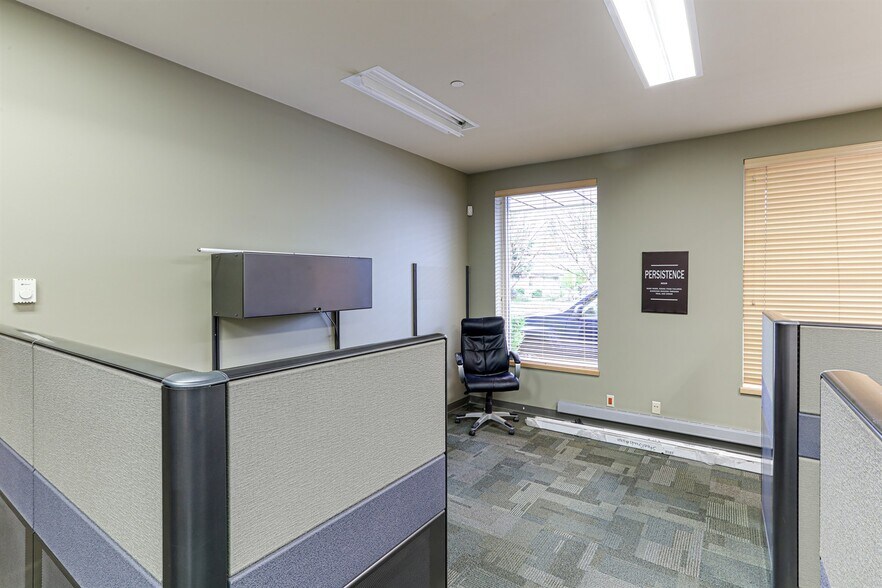 More Photos Of 2572 Davies Ave, Port Coquitlam Warehouse For Sale