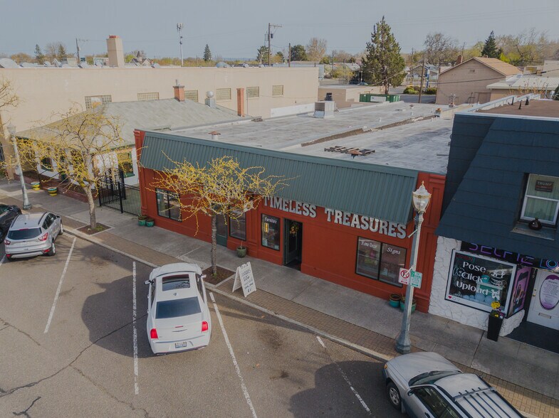 More Photos Of 315-317 W Kennewick Ave, Kennewick Storefront For Sale