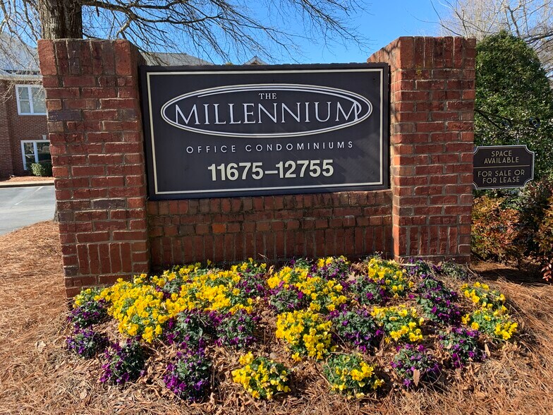 More Photos Of 12705 Century Dr, Alpharetta Office For Lease