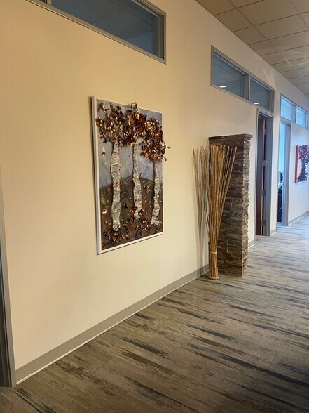 More Photos Of 970 Reserve Dr, Roseville Loft Creative Space For Sale