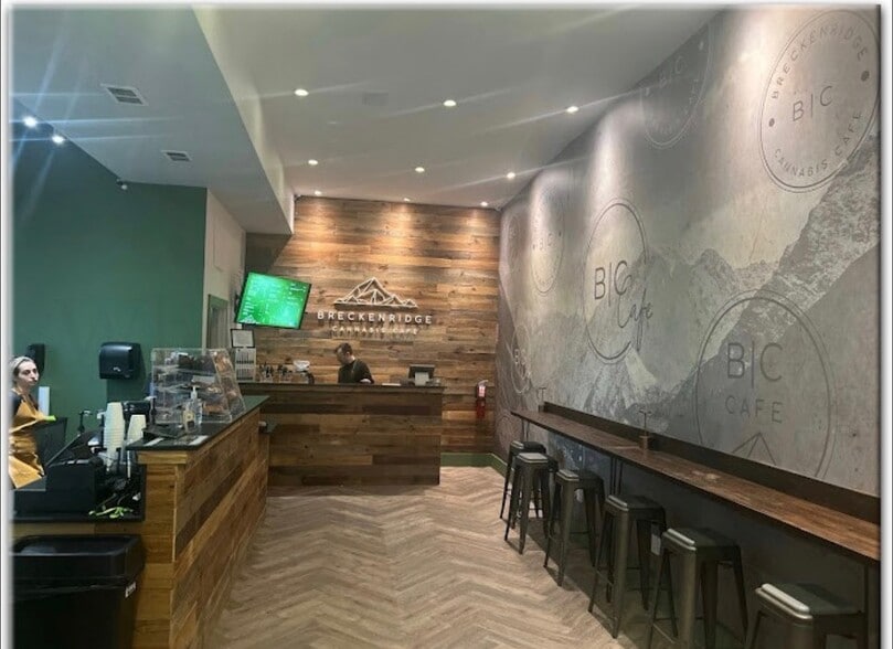 More Photos Of 319 Wythe Ave, Brooklyn General Retail For Lease