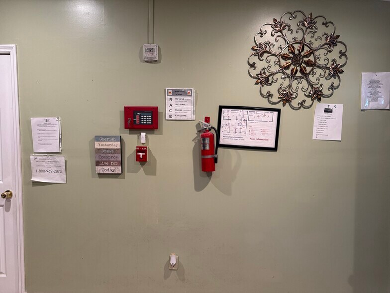 More Photos Of 8 E Summit St, Apopka Specialty For Sale