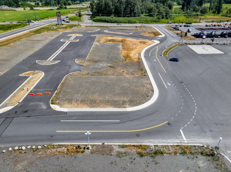 More Photos Of 4839 Rural Ave, Ferndale General Retail For Sale