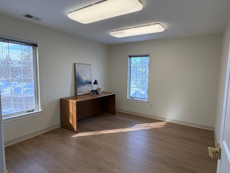 More Photos Of 1 Bethany Rd, Hazlet Office For Sale