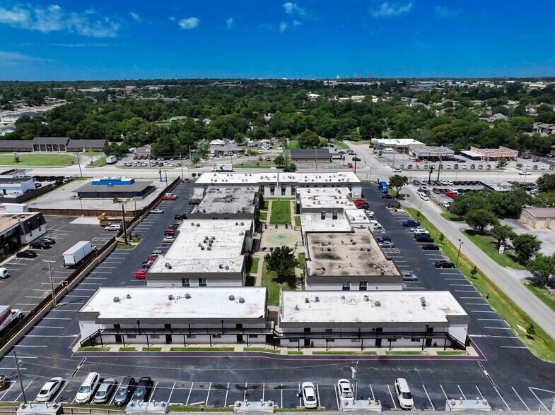 More Photos Of 1713 S Memorial Dr, Tulsa Apartments For Sale