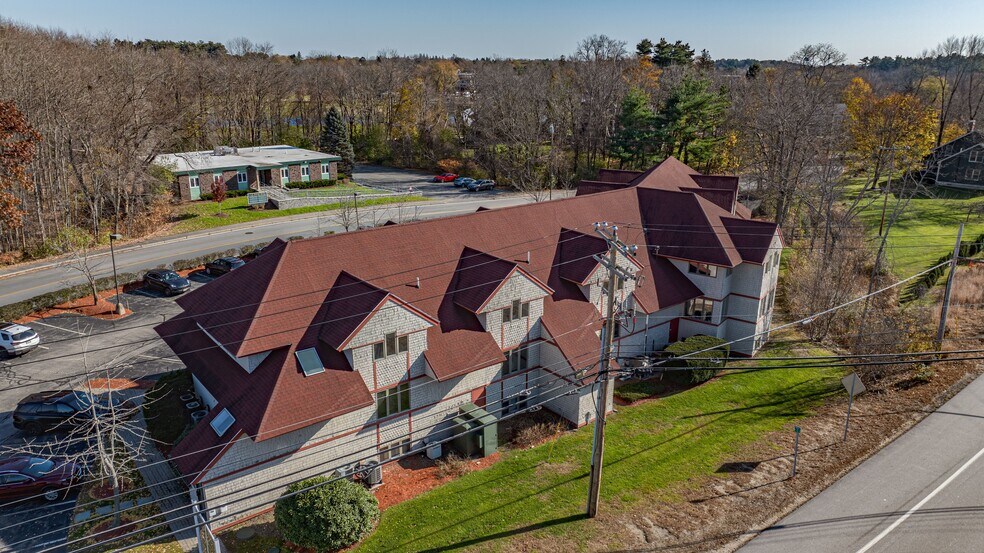 More Photos Of 1 Park Ave, Hampton Loft Creative Space For Sale