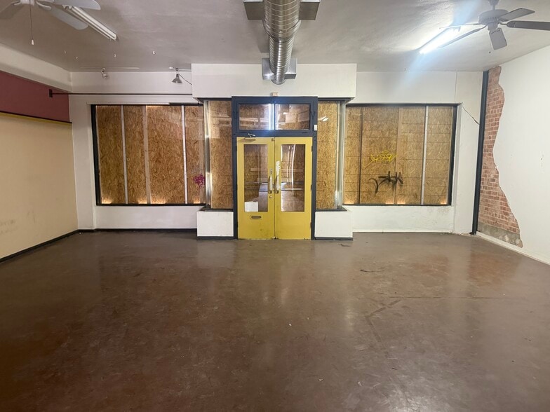 More Photos Of 420-424 E 6th St, Tucson Storefront For Lease