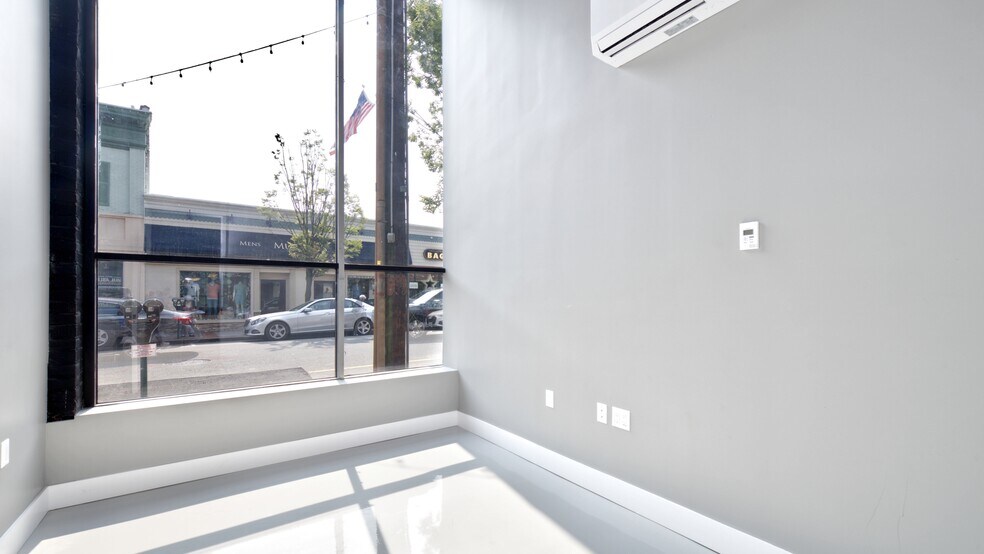 More Photos Of 15 Atlantic Ave, Lynbrook Loft Creative Space For Lease