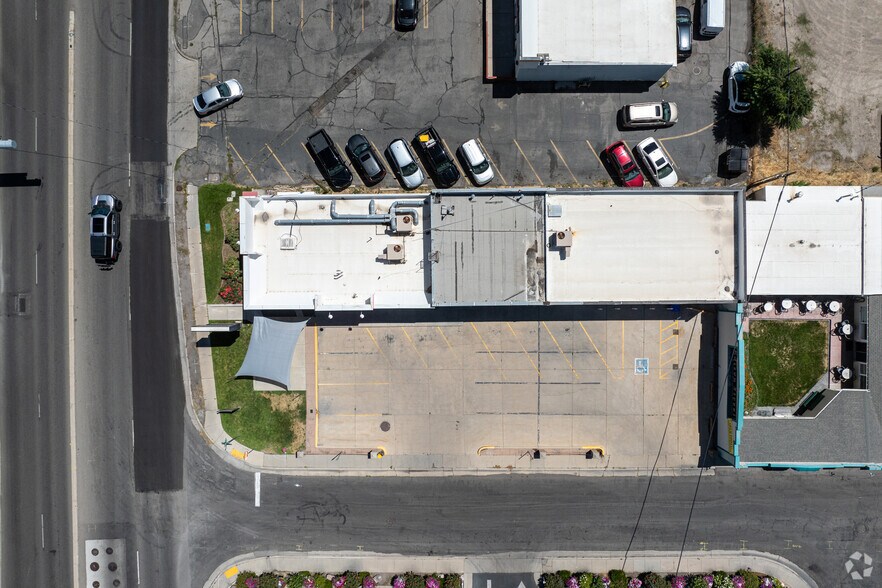 More Photos Of 150 E 3300 S, Salt Lake City Showroom For Sale