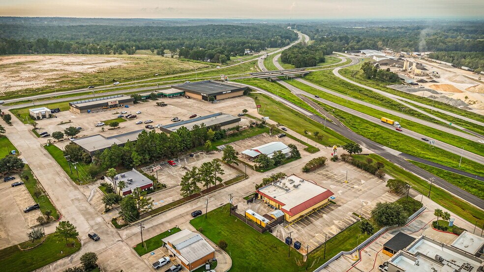 More Photos Of 100 Southpoint Loop, Livingston Restaurant For Sale