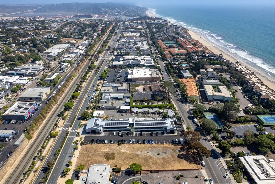 More Photos Of 225 S Highway 101, Solana Beach Apartments For Sale