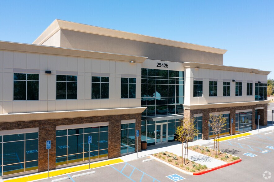 More Photos Of 25425 Orchard Village Rd, Santa Clarita Medical For Sale