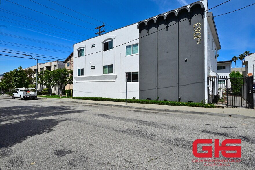 More Photos Of 1063 Justin Ave, Glendale Apartments For Sale