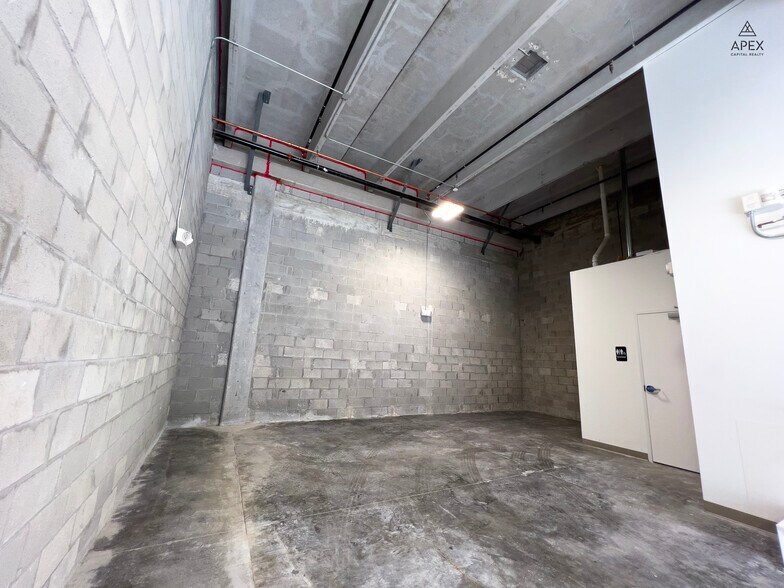 More Photos Of 1690 NW 108th Ave, Miami Industrial For Lease